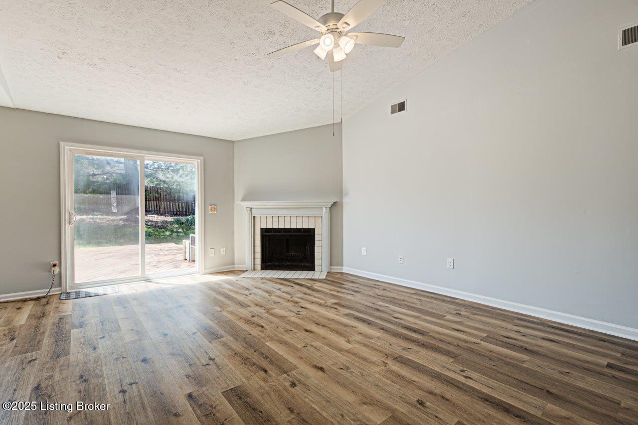 208 Grant Dr, Lawrenceburg, Kentucky image 7