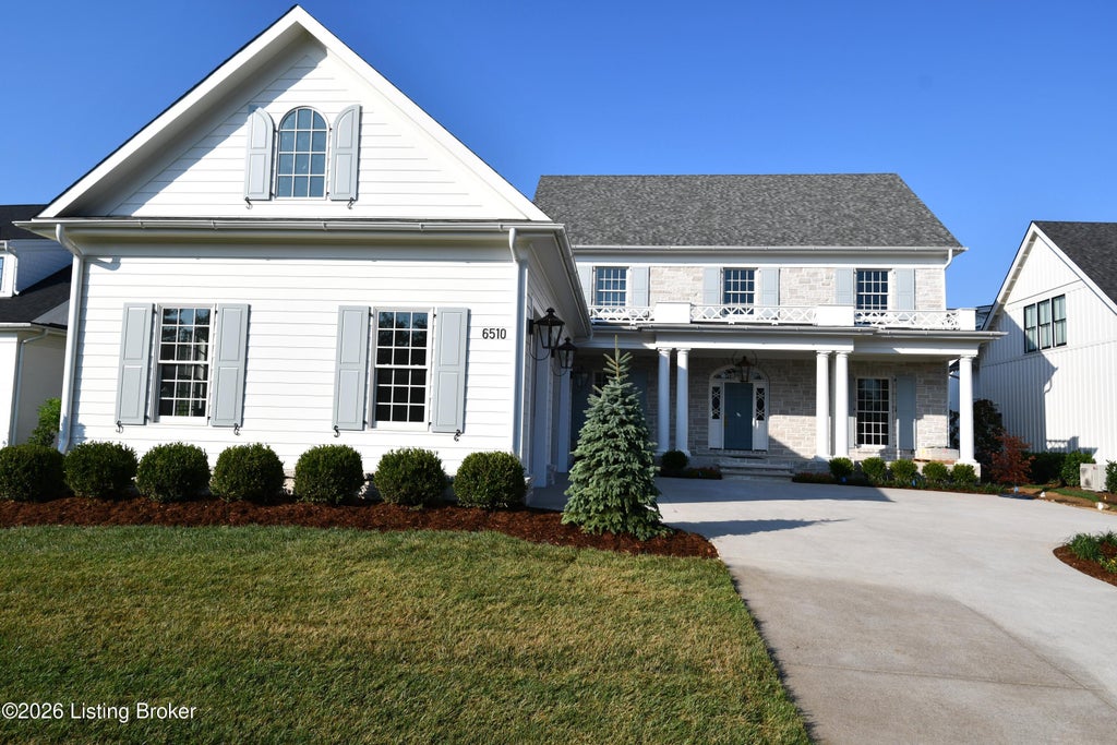 Photo of 6510 Rosecliff Ct, Prospect, KY 40059 (MLS # 1715120)