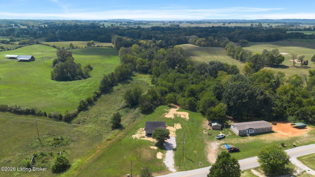 Photo of 821 Rocky Hill Rd, Rocky Hill, KY 42163 (MLS # 1732917)