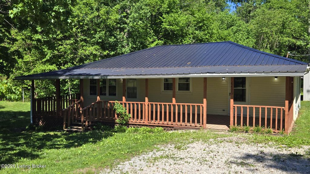 Photo of 6628 Greensburg Rd, Buffalo, KY 42716 (MLS # 1716330)