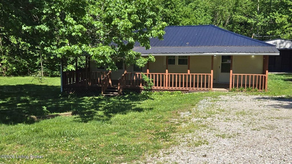 Photo of 6628 Greensburg Rd, Buffalo, KY 42716 (MLS # 1716330)