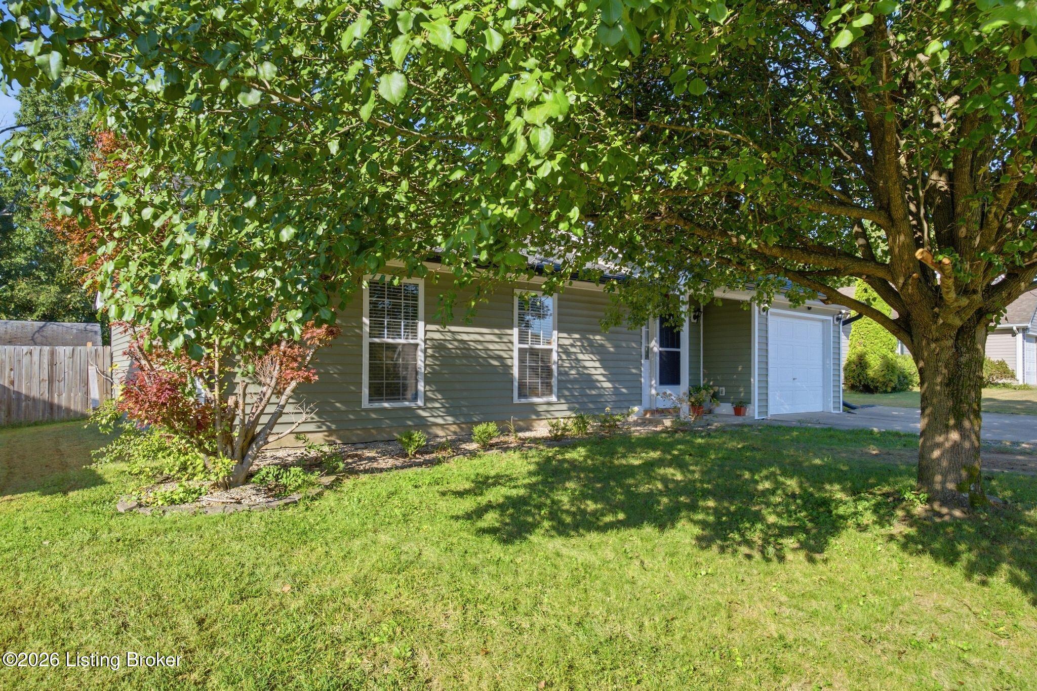 1416 Wendy Dr