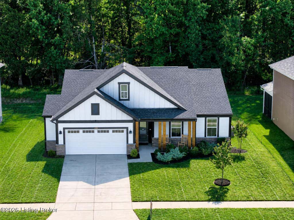 Photo of 190 Stargaze Dr, Shepherdsville, KY 40165 (MLS # 1722462)