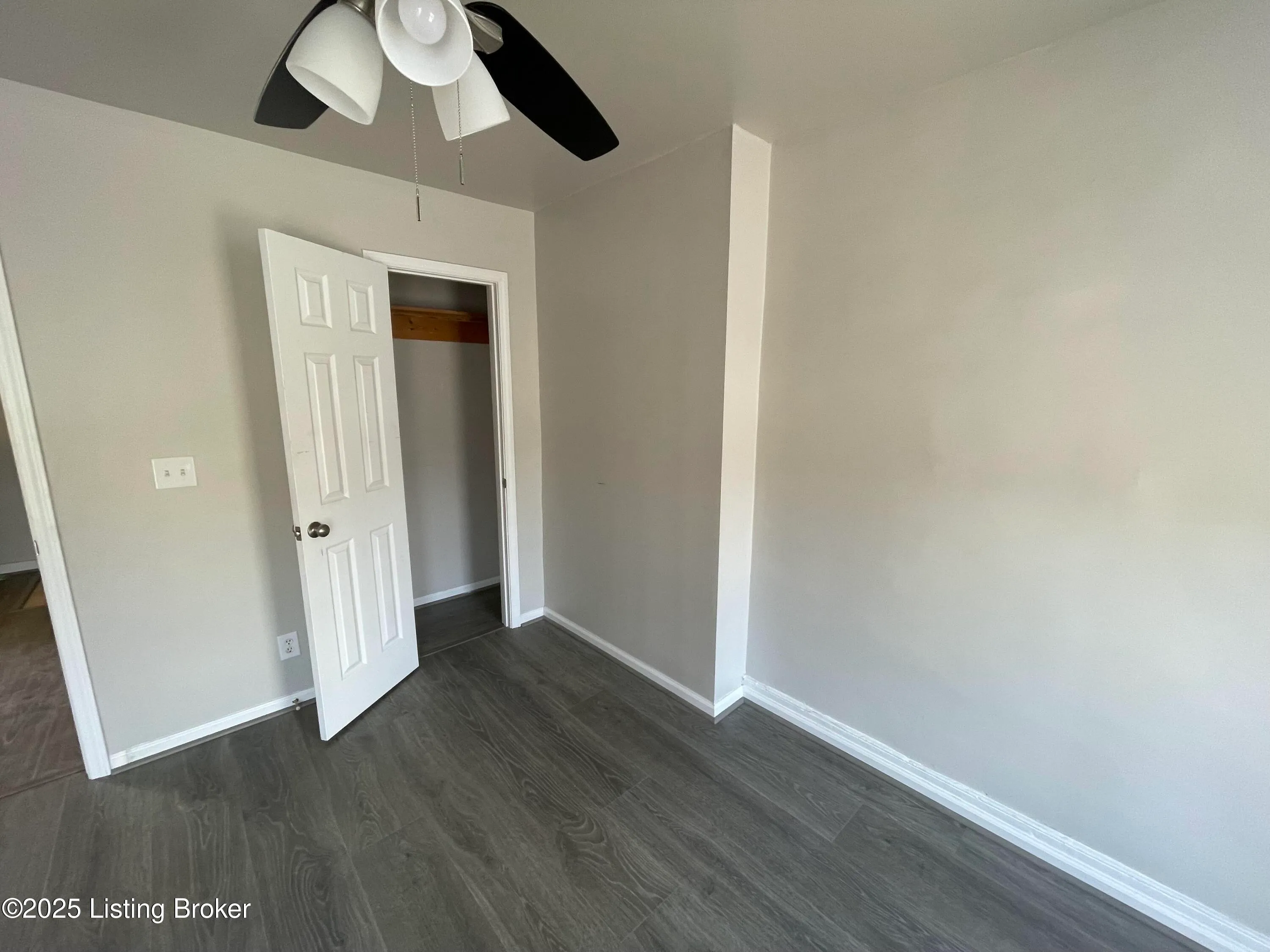 Louisville, Kentucky 40203, United States, 2 Bedrooms Bedrooms, ,1 BathroomBathrooms,Residential,Active,85630