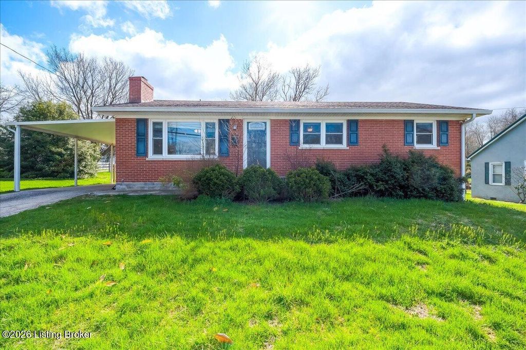 Photo of 221 Lyons Dr, Frankfort, KY 40601 (MLS # 1712263)