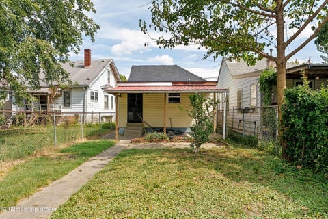 Tiny photo for 2200 S Shelby St, Louisville, KY 40217 (MLS # 1729793)