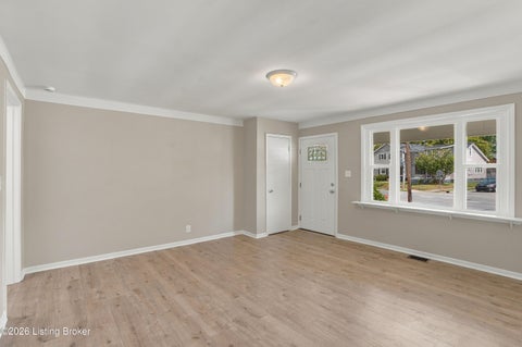 Tiny photo for 2200 S Shelby St, Louisville, KY 40217 (MLS # 1729793)