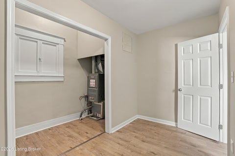 Tiny photo for 2200 S Shelby St, Louisville, KY 40217 (MLS # 1729793)