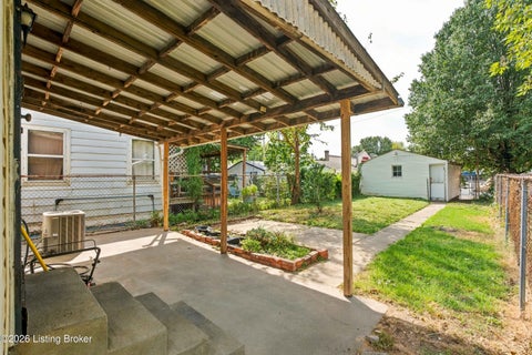 Tiny photo for 2200 S Shelby St, Louisville, KY 40217 (MLS # 1729793)