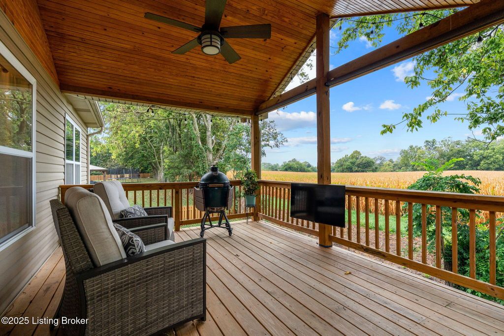 Photo of 7643 Celebration Way, Crestwood, KY 40014 (MLS # 1699048)
