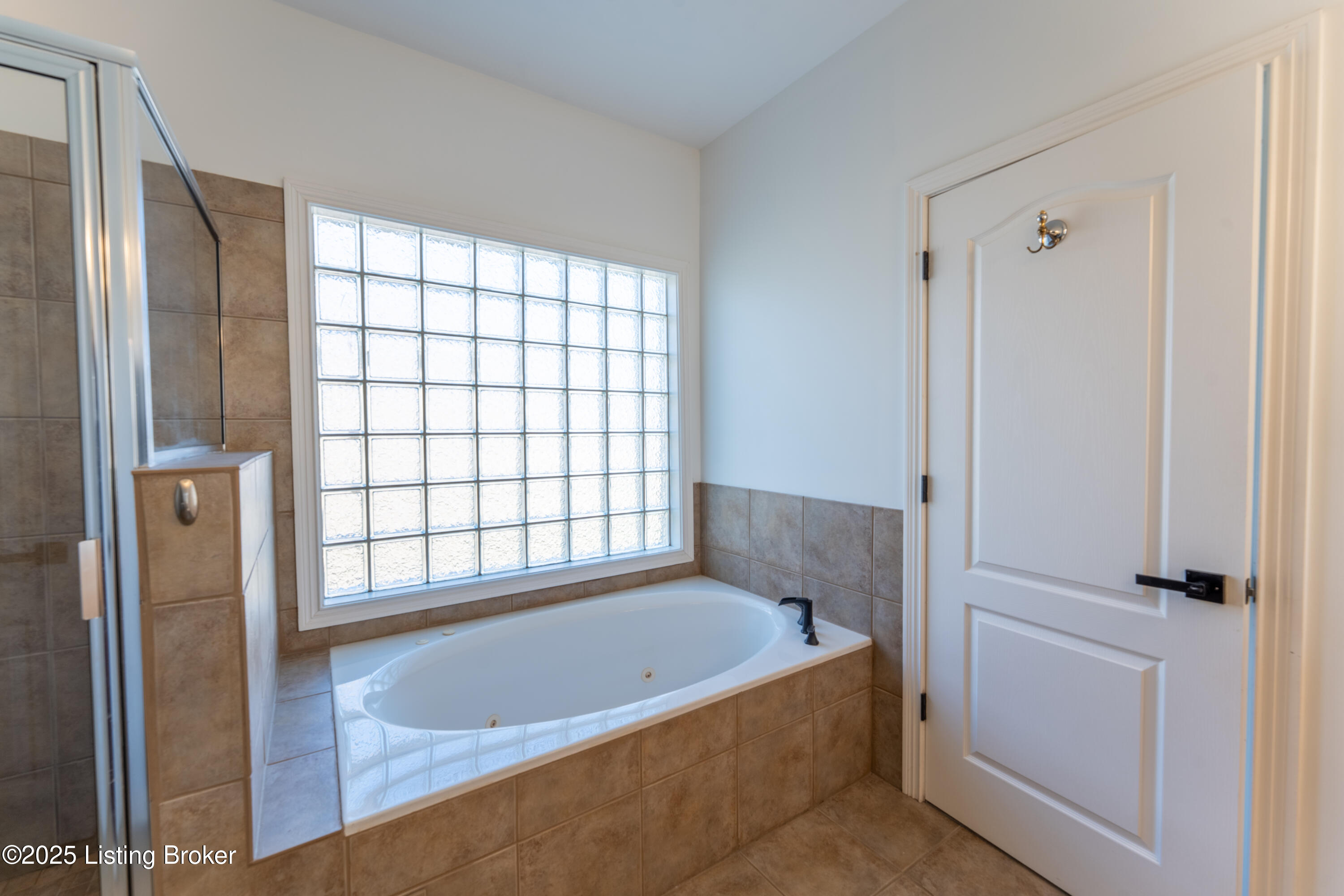 11125 Perwinkle Ln, Louisville, Kentucky image 31