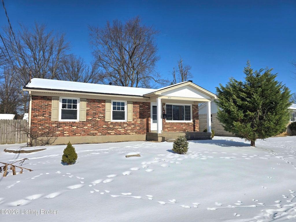 Photo of 3717 Tuesday Way, Louisville, KY 40219 (MLS # 1708275)