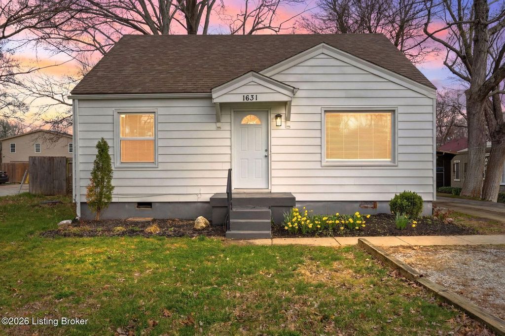 Photo of 1631 Rangeland Rd, Louisville, KY 40219 (MLS # 1712380)