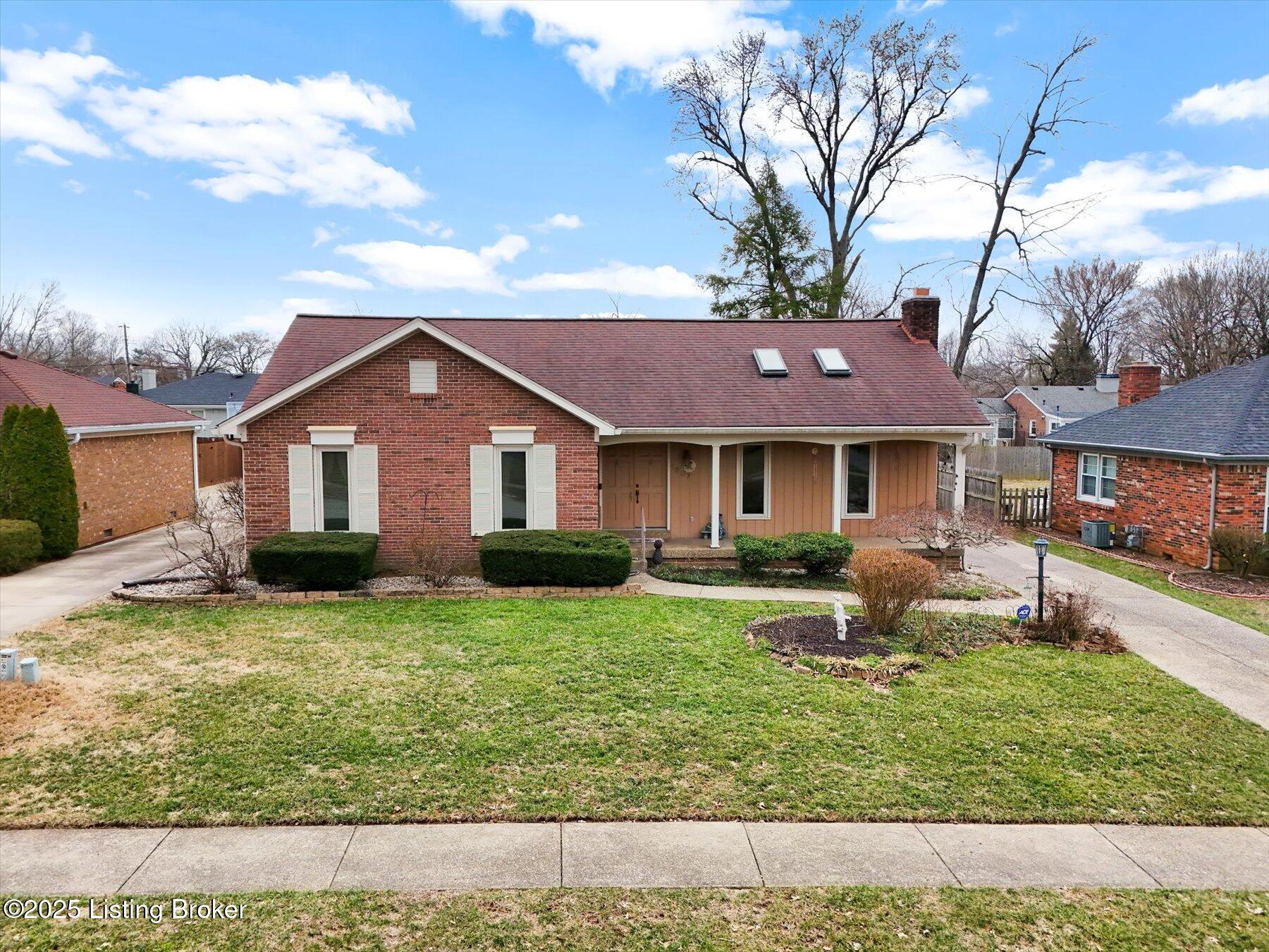 1907 Arboro Pl, Louisville, Kentucky image 2