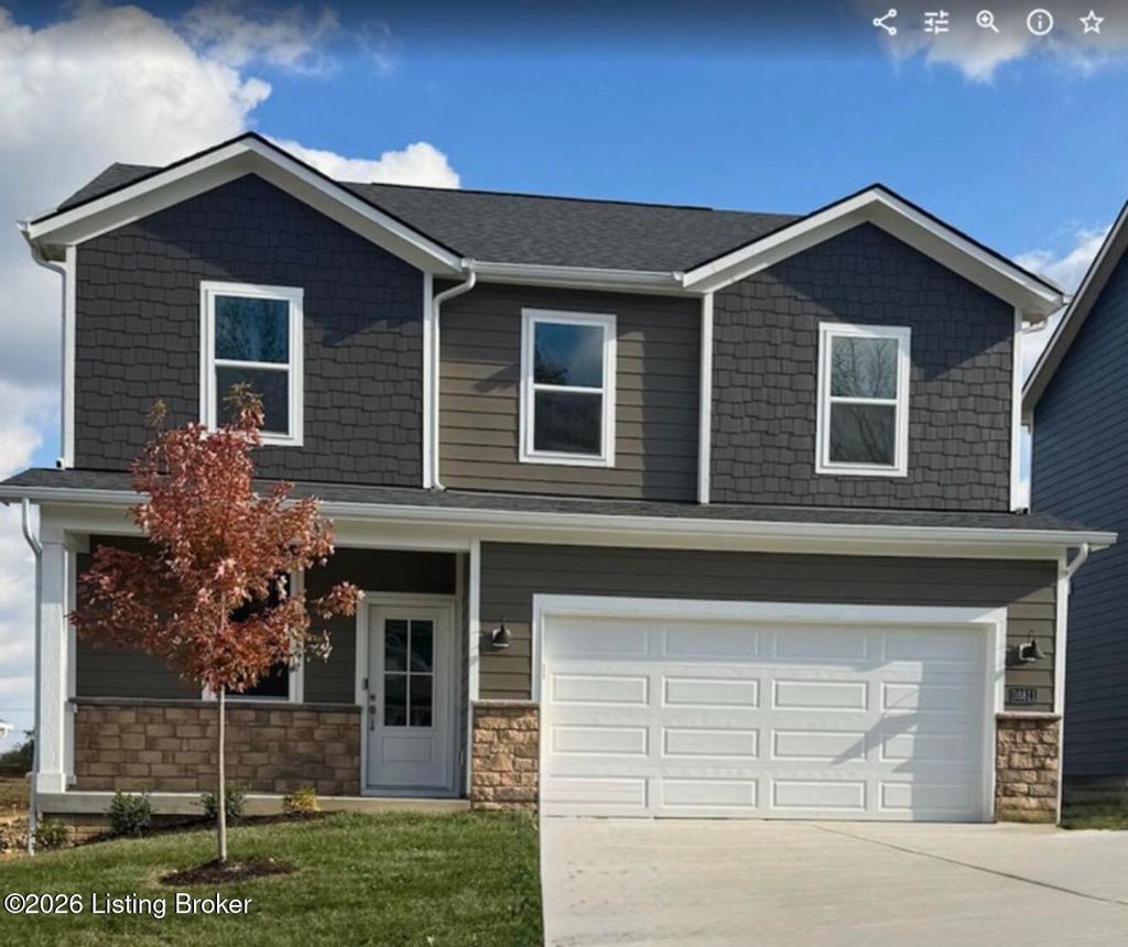 Photo of 16811 Aiken Rdg Cir, Louisville, KY 40245 (MLS # 1713573)