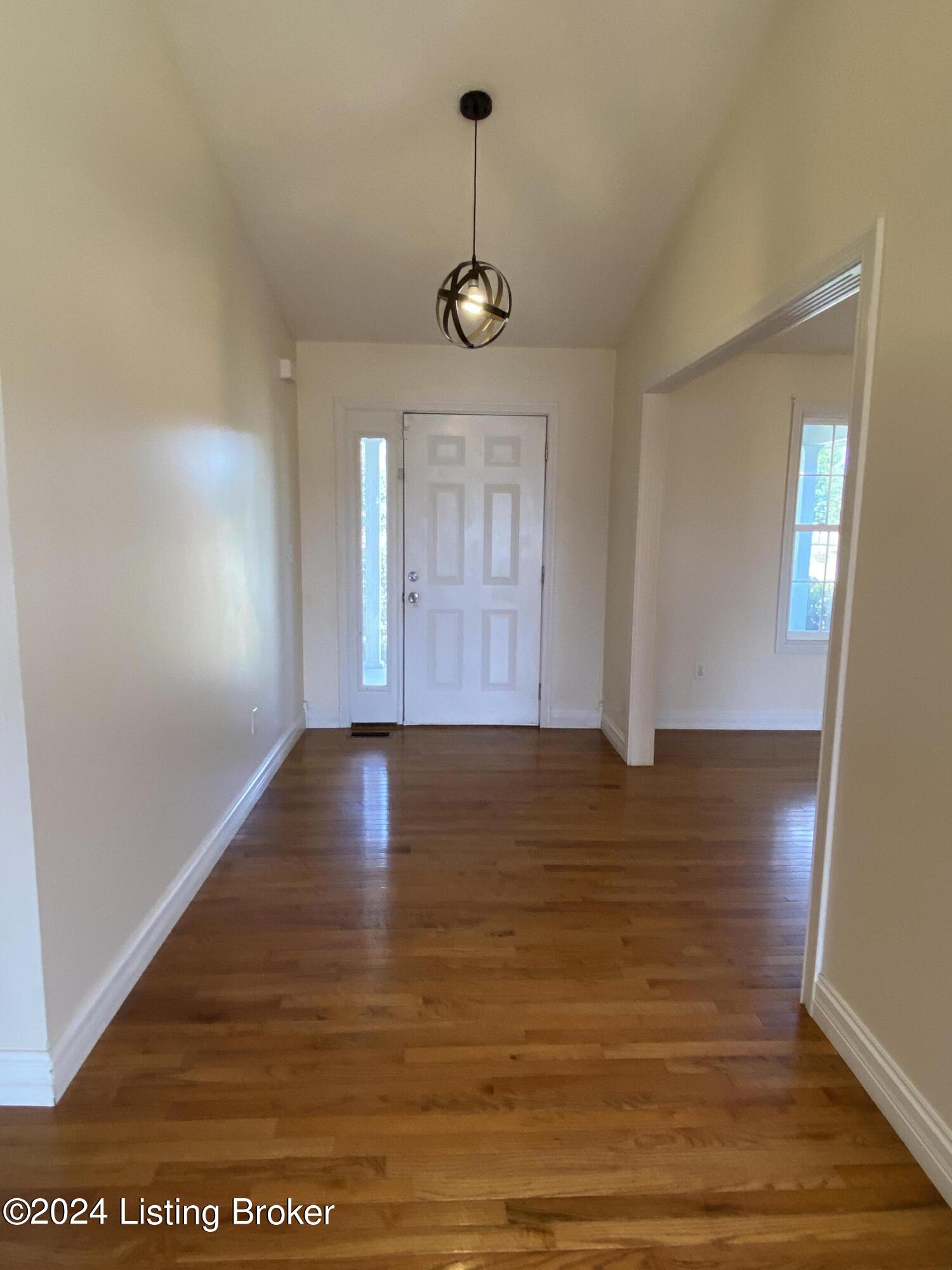 545 Genrose Dr, Rineyville, Kentucky image 2