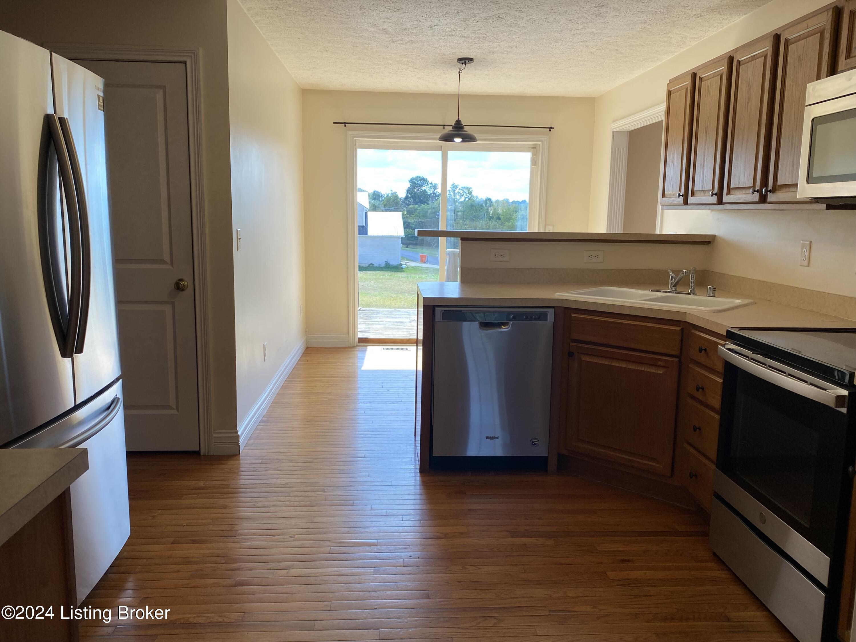 545 Genrose Dr, Rineyville, Kentucky image 8