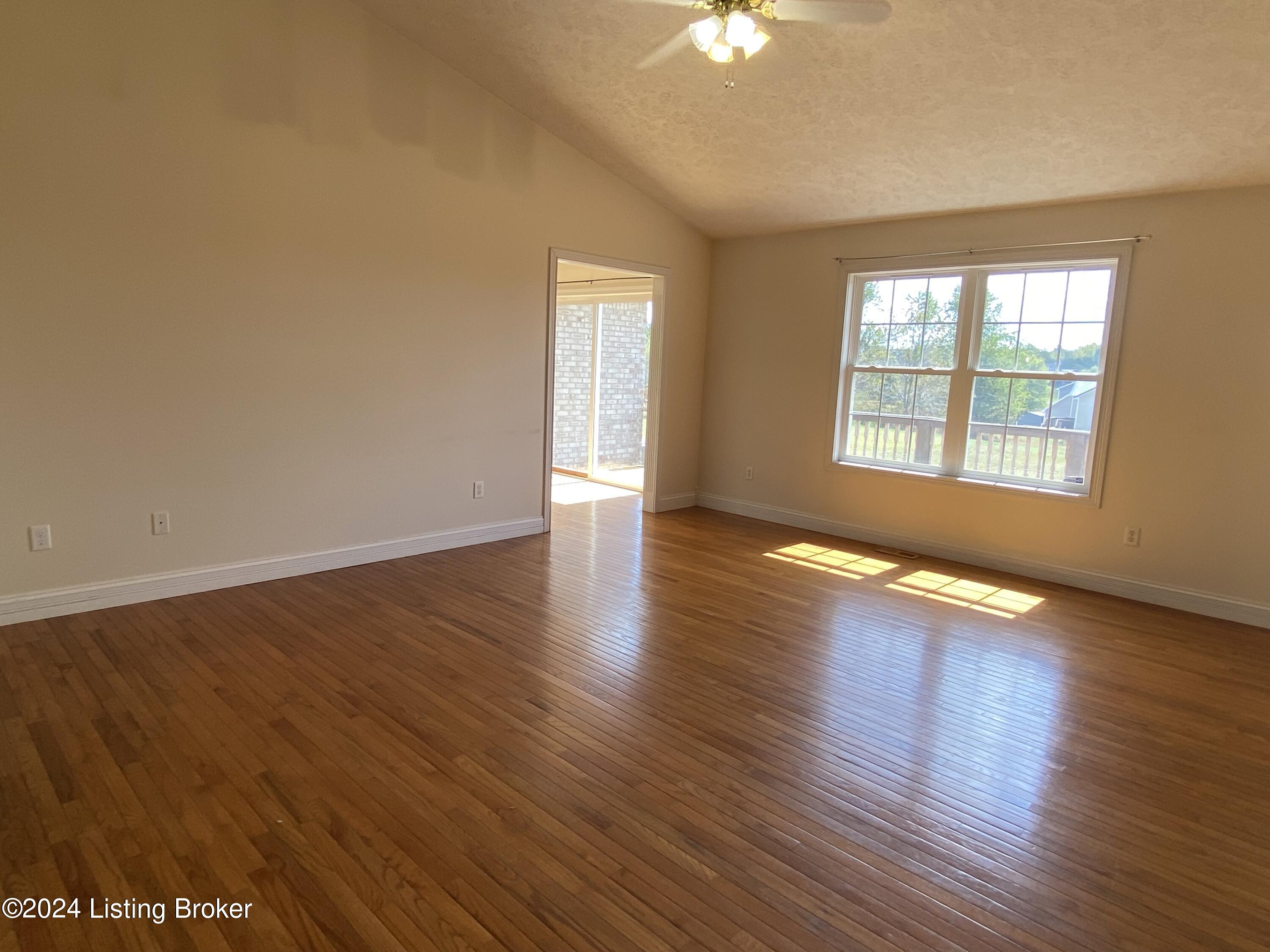 545 Genrose Dr, Rineyville, Kentucky image 4