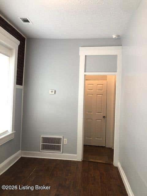 Photo of 947 S Brook St, Louisville, KY 40203 (MLS # 1724672)