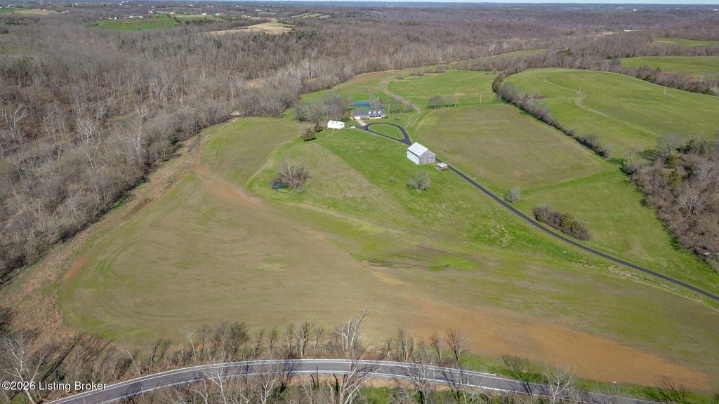 Photo of 2500 Grays Run Rd, Taylorsville, KY 40071 (MLS # 1712466)