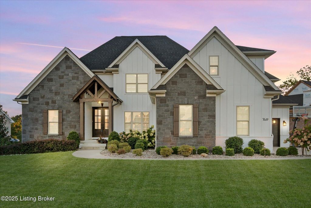 Photo of 7469 Edith Way, Crestwood, KY 40014 (MLS # 1696370)
