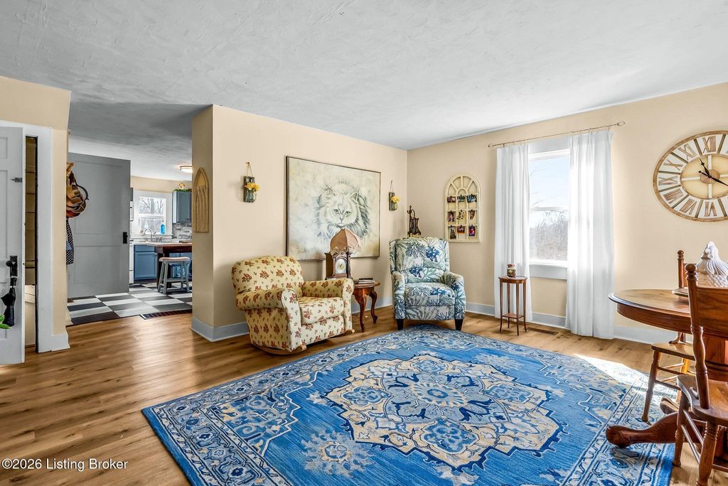 Photo of 319 N 1st St, Bardstown, KY 40004 (MLS # 1709656)