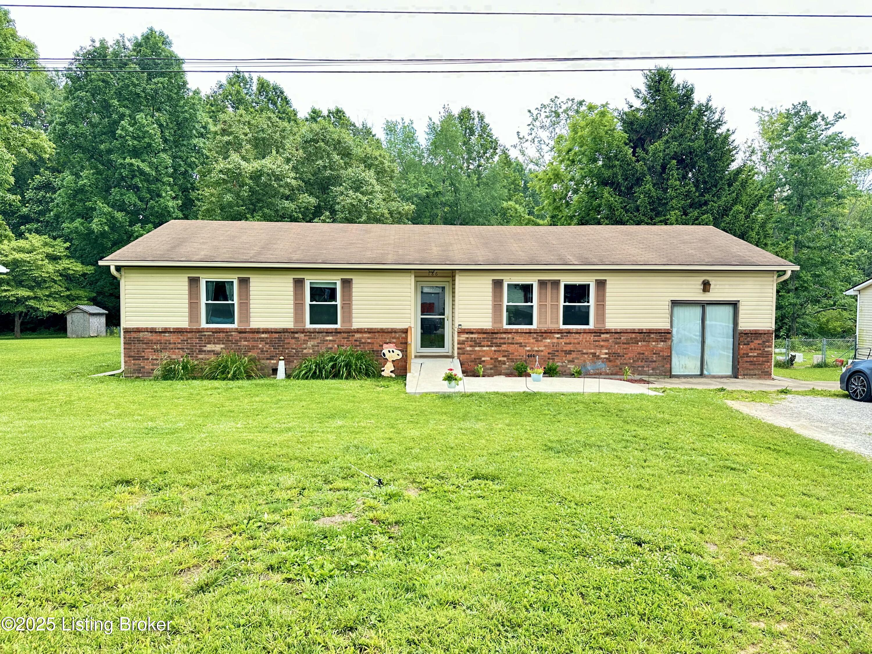 186 Lillian Ave, Elizabethtown, Pennsylvania image 1