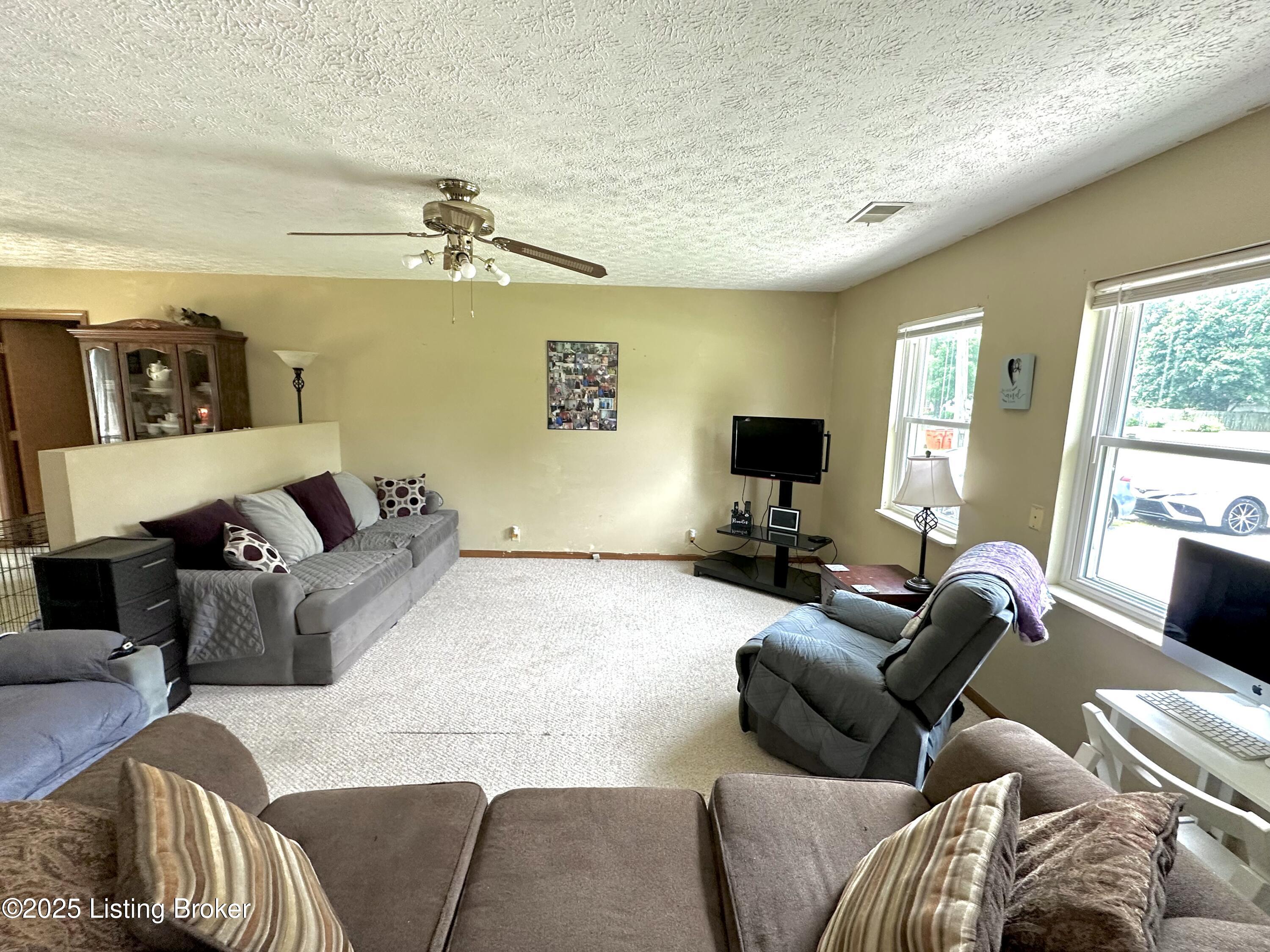 186 Lillian Ave, Elizabethtown, Pennsylvania image 6