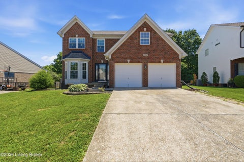 Photo of 8703 Sanctuary Ln, Louisville, KY 40291 (MLS # 1723133)