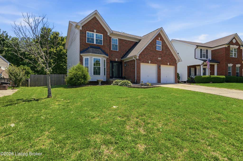 Photo of 8703 Sanctuary Ln, Louisville, KY 40291 (MLS # 1723133)