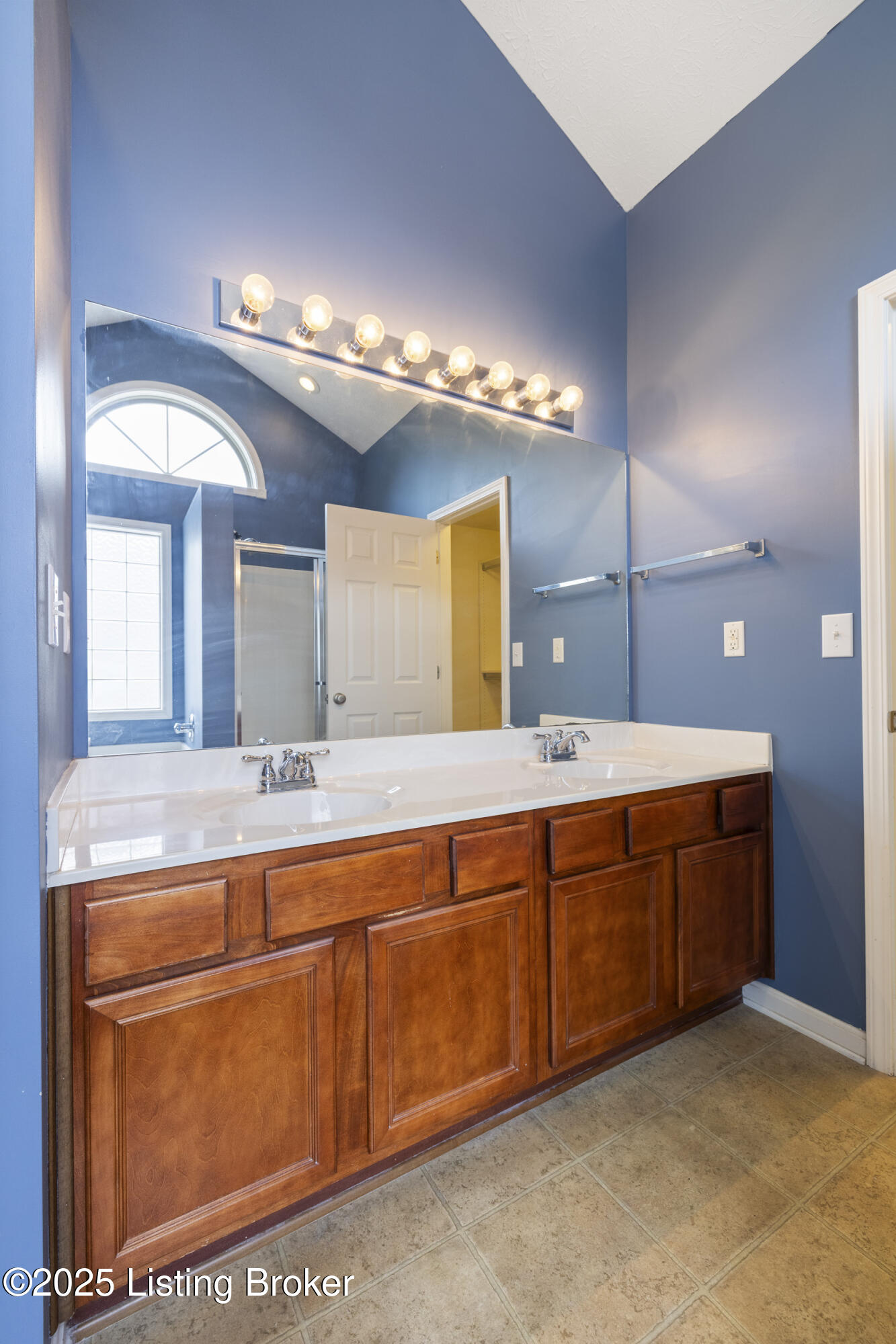 8811 Eli Dr, Louisville, Pennsylvania image 30