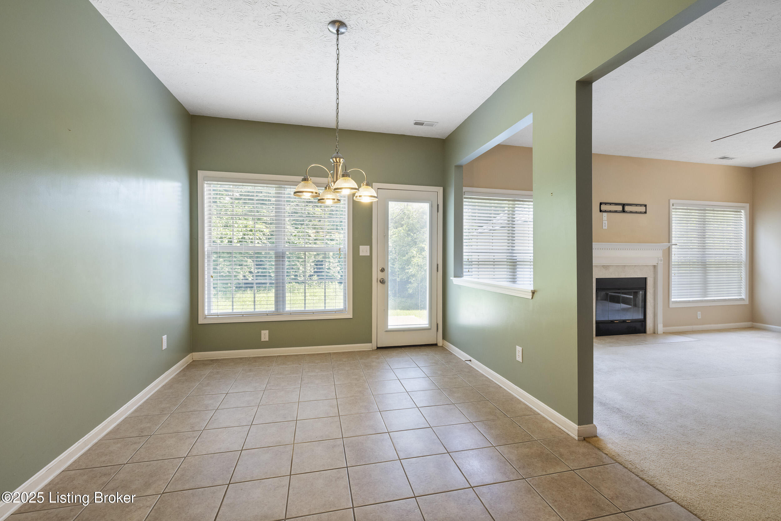 8811 Eli Dr, Louisville, Pennsylvania image 14