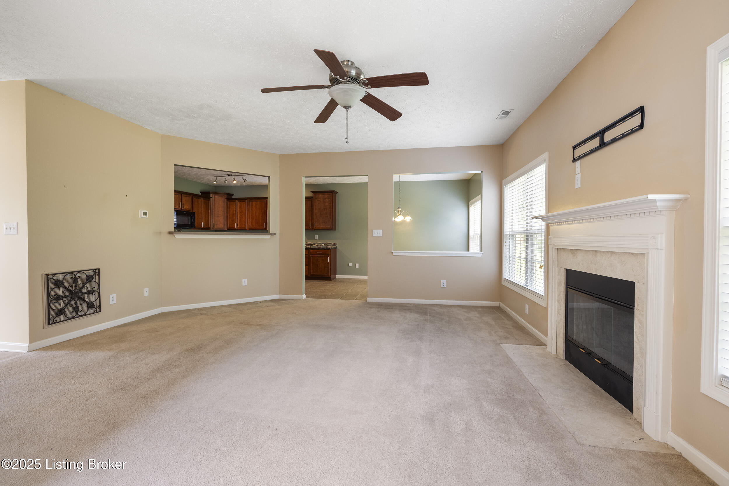 8811 Eli Dr, Louisville, Pennsylvania image 18