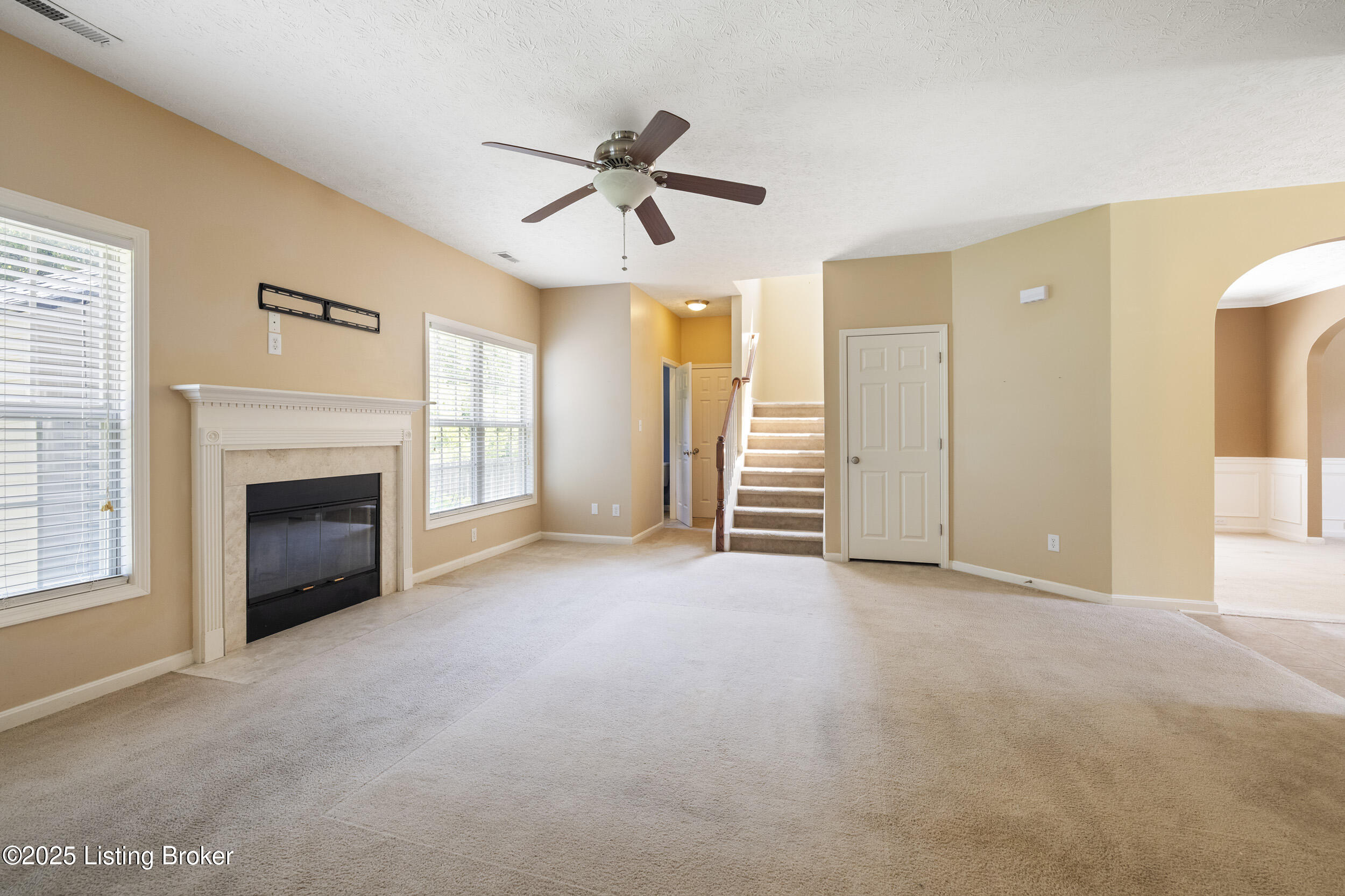 8811 Eli Dr, Louisville, Pennsylvania image 16