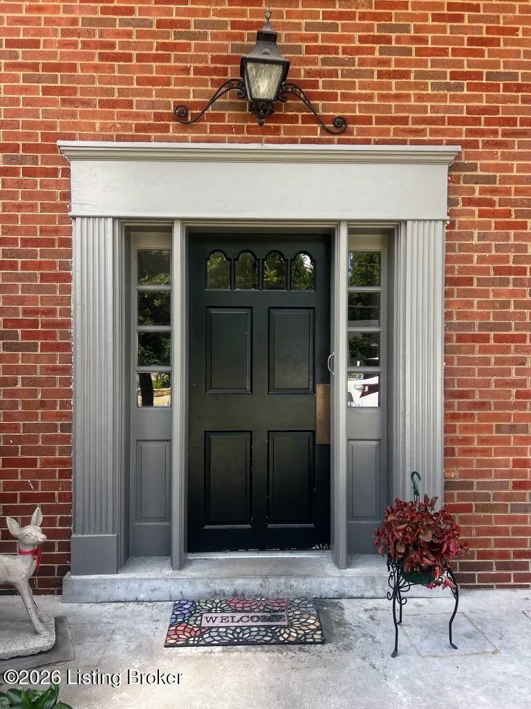 Photo of 250 Chenoweth Ln #APT 2, Louisville, KY 40207 (MLS # 1730507)