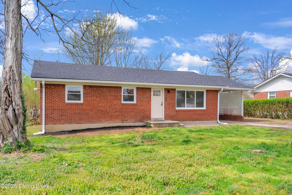 Photo of 159 McMillen Dr, Elizabethtown, KY 42701 (MLS # 1713816)