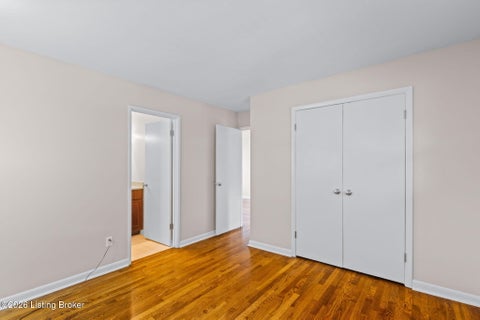 Tiny photo for 198 Crescent Ave #APT 13, Louisville, KY 40206 (MLS # 1729635)