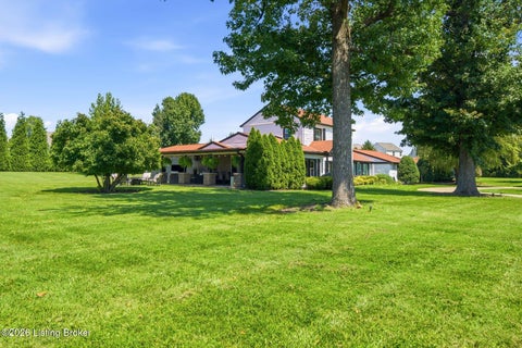 Homes For Sale - 6703 Woodhaven Rd<br/> Jefferson County, Louisville, KY 40228