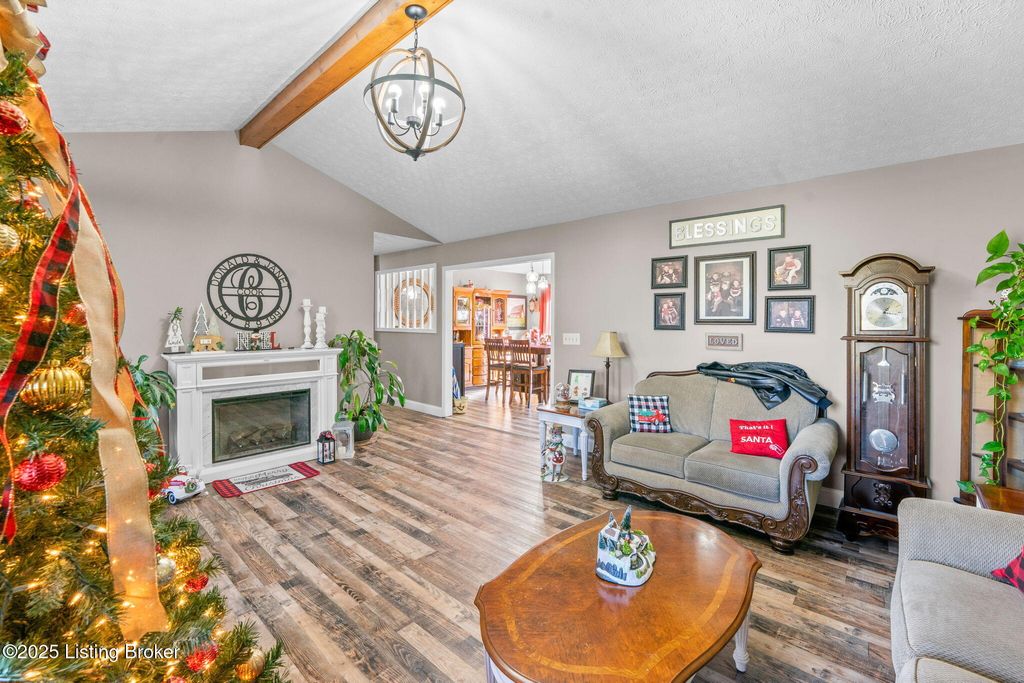 Photo of 119 Prairie Ln, Leitchfield, KY 42754 (MLS # 1705277)