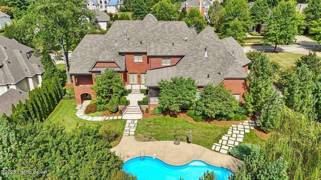 Photo of 5402 Farm Ridge Ln, Prospect, KY 40059 (MLS # 1714026)