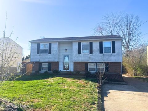 Photo of 4608 Mud Ln, Louisville, KY 40229 (MLS # 1711894)