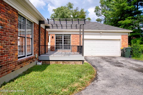 Tiny photo for 225 Moser Rd, Louisville, KY 40223 (MLS # 1728994)