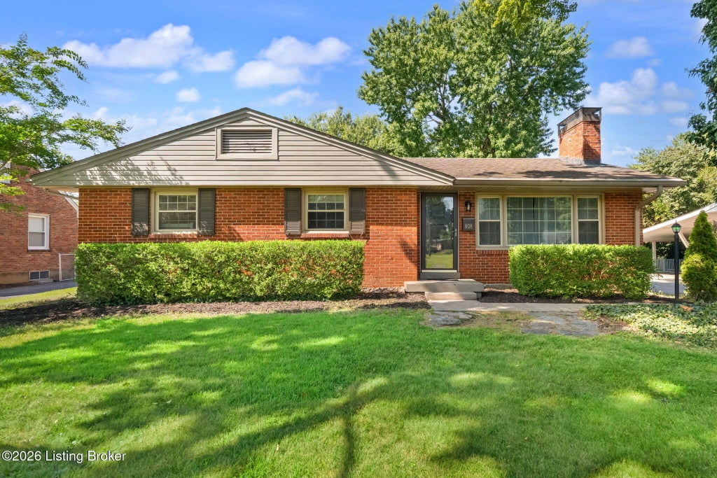 Photo of 808 Stivers Rd, Louisville, KY 40207 (MLS # 1728185)