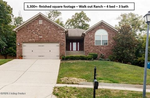 Photo of 6216 Hudson Creek Dr, Louisville, KY 40291 (MLS # 1708079)