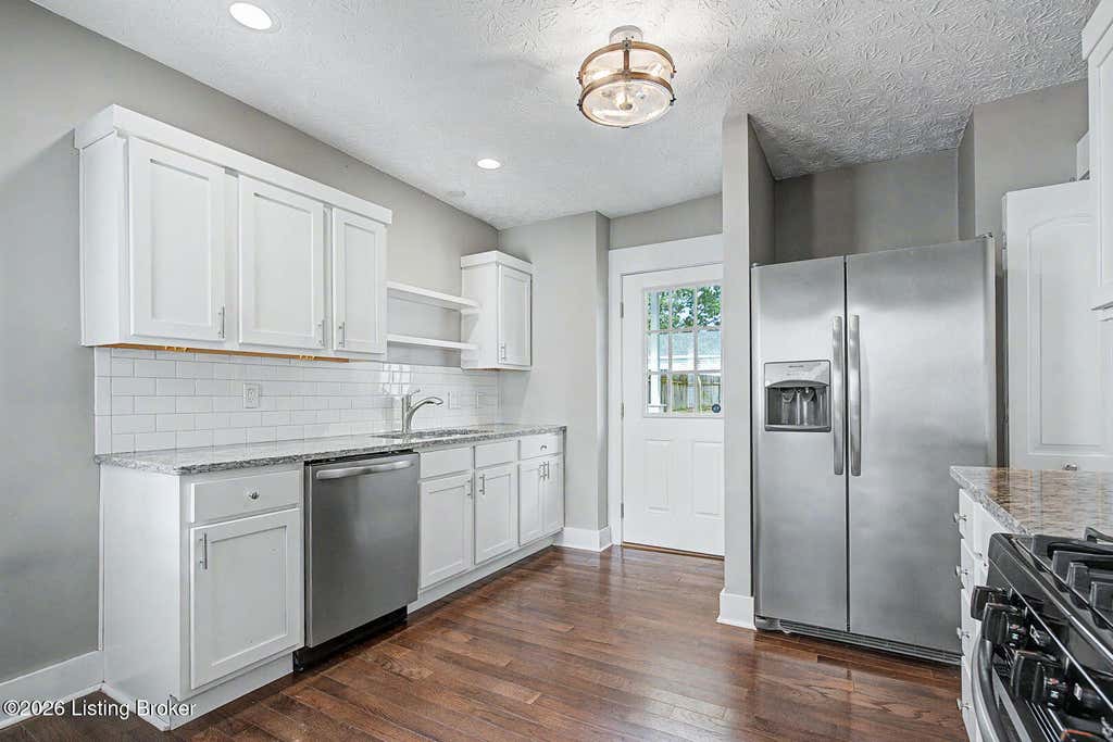 Photo of 2112 S Preston St, Louisville, KY 40217 (MLS # 1726031)