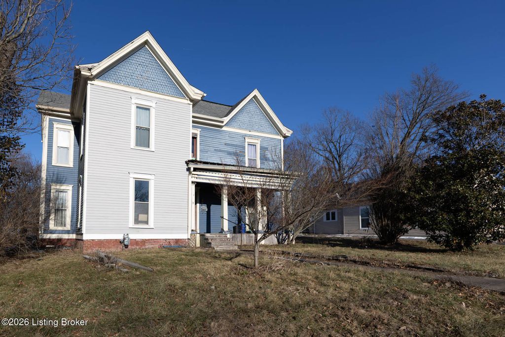 Photo of 74 Elm St, Eminence, KY 40019 (MLS # 1709937)
