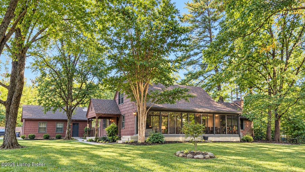 Photo of 8917 Beulah Church Rd, Louisville, KY 40291 (MLS # 1733217)