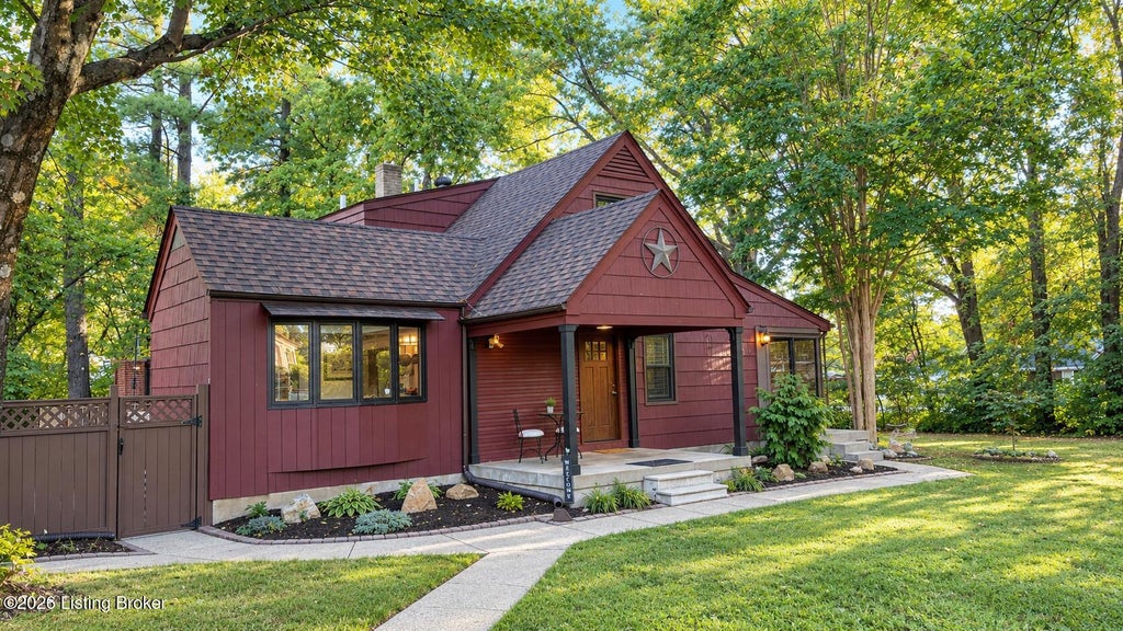 Photo of 8917 Beulah Church Rd, Louisville, KY 40291 (MLS # 1733217)