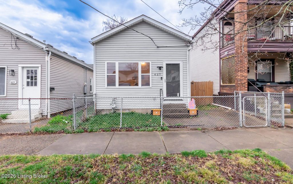 Photo of 627 Rubel Ave, Louisville, KY 40204 (MLS # 1714349)