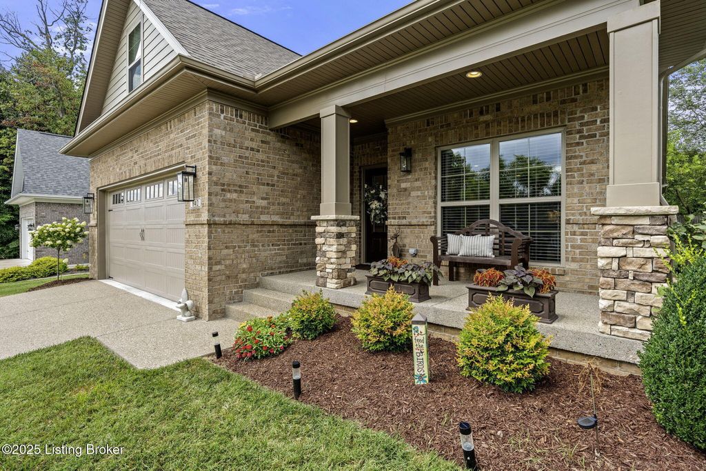 Photo of 842 Artisan Pkwy, La Grange, KY 40031 (MLS # 1701547)